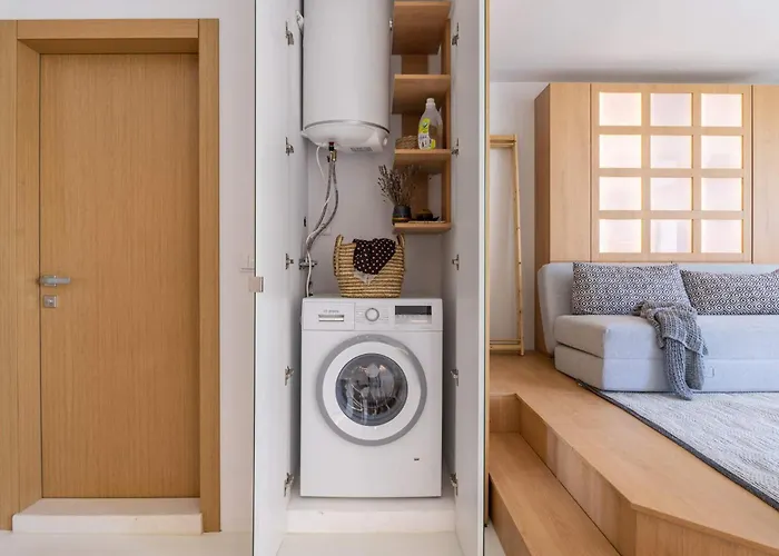 Apartment Smartly Designed Flat With Balcony & Parking By Flat Mаnаger *